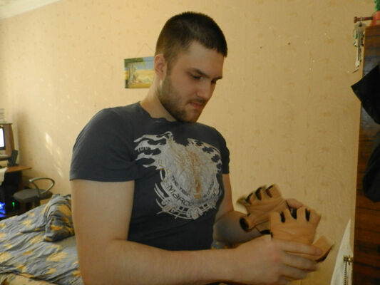  ,   Anton, 33 ,   ,   , c 