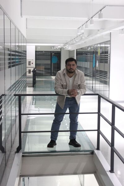  -,   , 31 ,   ,   