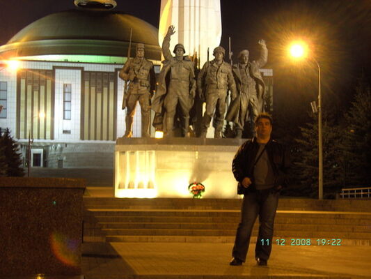  ,   Ewgenij, 47 ,   
