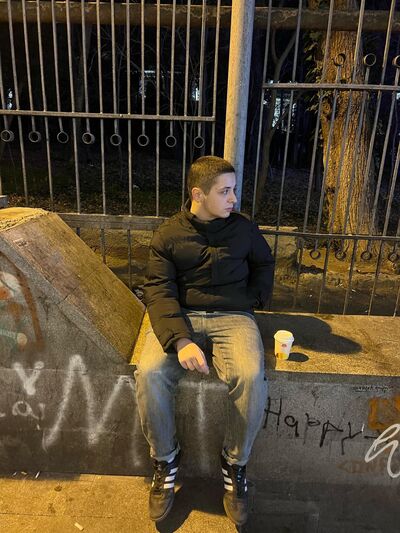  ,   Tornike, 20 ,   ,   