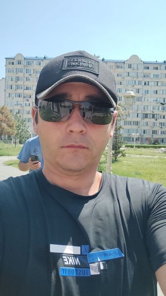  ,   Umar, 41 ,   ,   