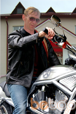  ,   Garry, 55 ,   