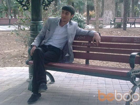  ,   Mamed, 32 ,   
