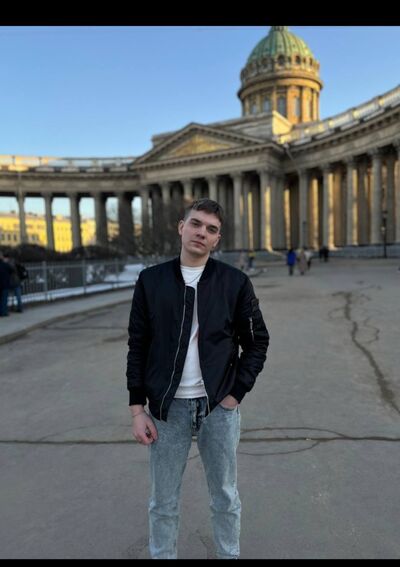  ,   Sad, 22 ,   ,   , c 