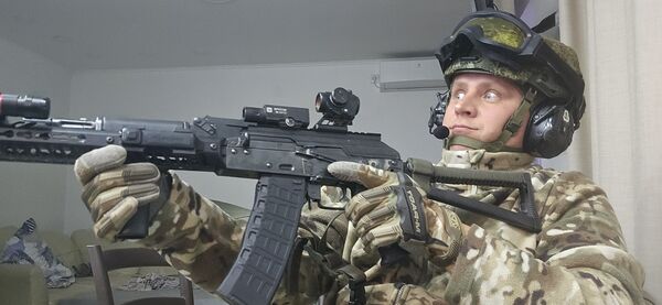  ,   Arkadiy, 37 ,   ,   , c , 