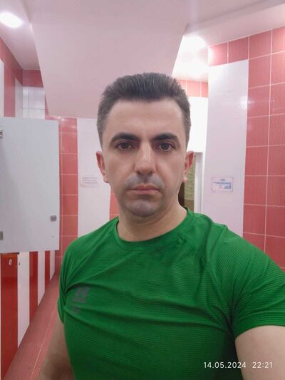  ,   Hasan, 39 ,   ,   