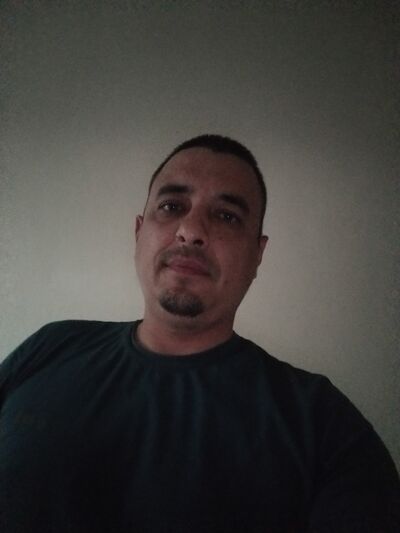  ,   Martin, 35 ,     , c 