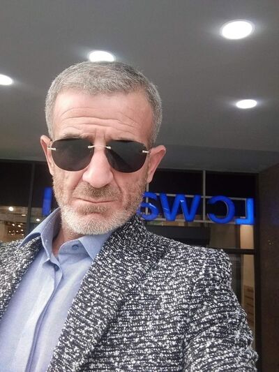  ,   Ararat, 49 ,   ,   , c 