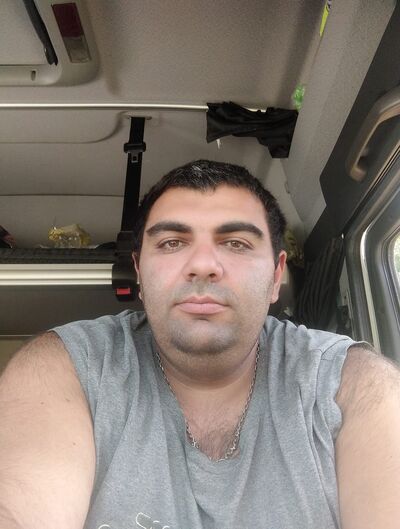  ,   Mikheil, 31 ,   ,   