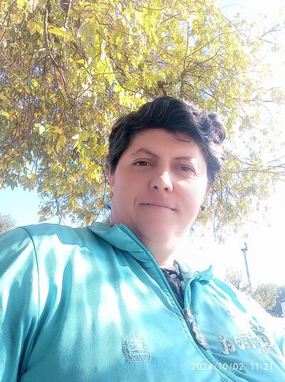  ,   Maria, 43 ,   c 