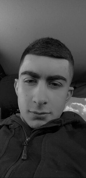  ,   Arman, 20 ,   ,   