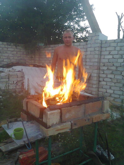  ,   Aleksandr, 37 ,   ,   , c 