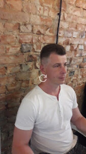  ,   Tim, 40 ,   ,   
