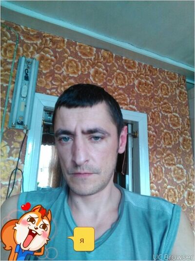  ,   Alex, 46 ,   