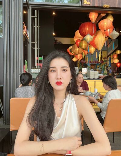  ,   Winnie, 35 ,   ,   , c 