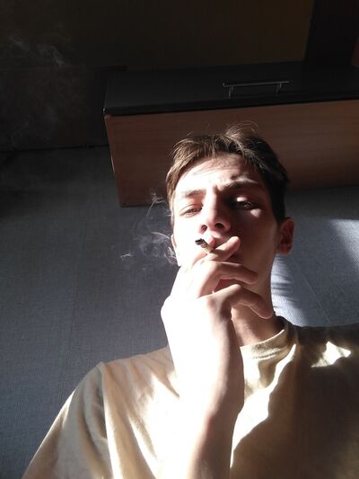  --,   , 24 ,   
