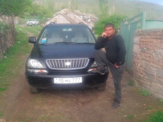  -,   Haykaz, 44 ,   ,   , c 