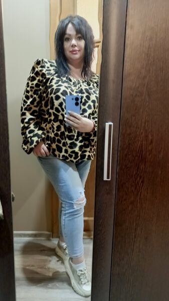  --,   Ksenia, 45 ,   ,   