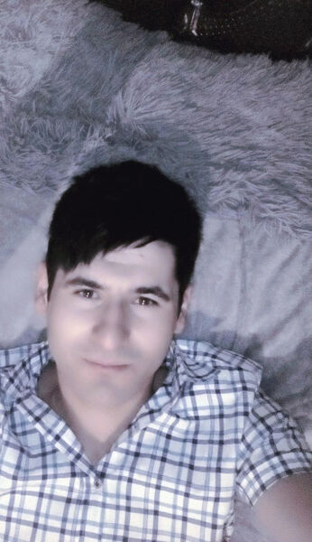  ,   Shuxrat, 32 ,  
