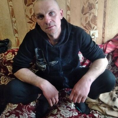   ,   Stalker, 35 ,   ,   