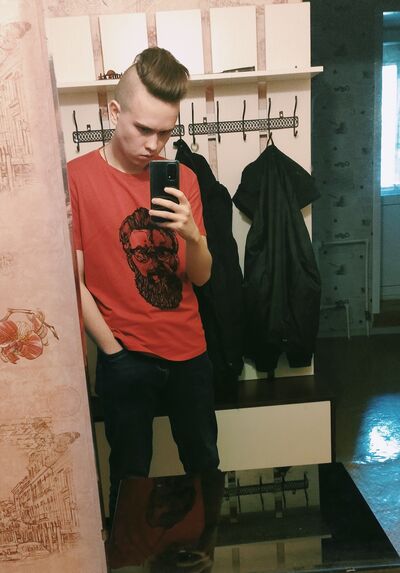  -,   Roman, 22 ,     , c , 