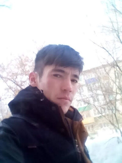  ,   Maks, 33 ,     , c 