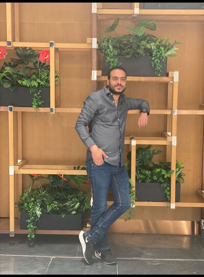  ,   Michael, 37 ,   ,   , c 