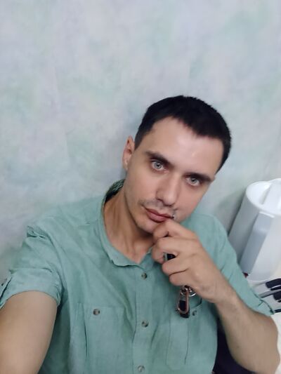  ,   Denis, 35 ,   ,   , c 
