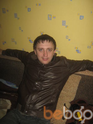  ,   Alex, 39 ,   