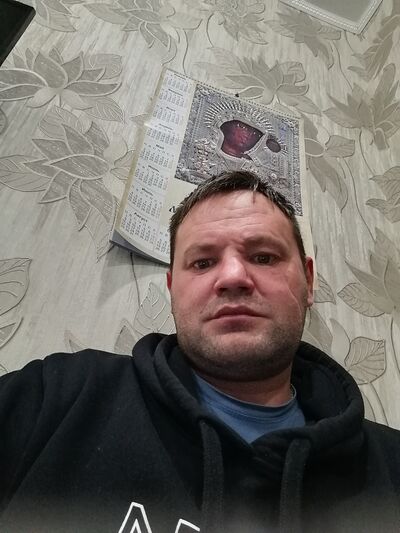  ,   Kirill, 40 ,   