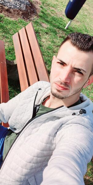 ,   Zaher jw, 28 ,   ,   