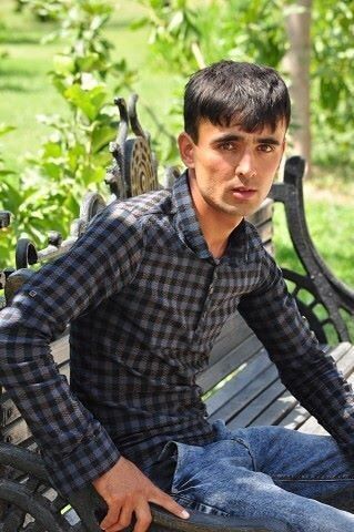  ,   GaYrat, 32 ,     , c 