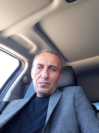  ,   Malik, 48 ,   ,   , c 