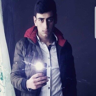  ,   Artur, 27 ,   ,   , c 