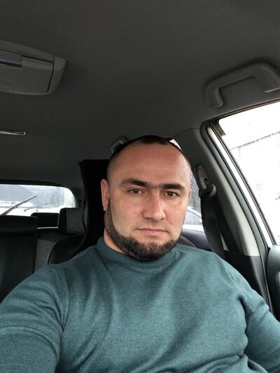  ,   U K, 38 ,   ,   , c 