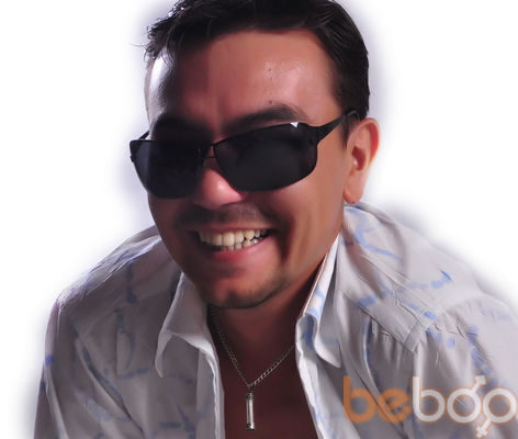  ,   Lion, 37 ,   