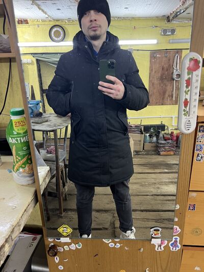   ,   Alexander, 31 ,   ,   