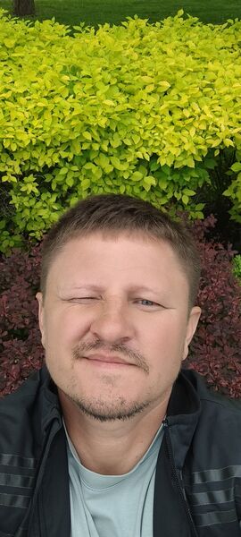  ,   Oleg, 40 ,   ,   , c , 