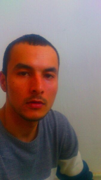  ,   Ali, 28 ,   ,   , c 