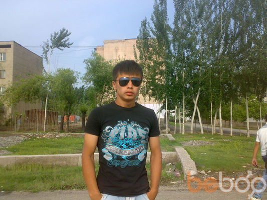  ,   Sanjar, 32 ,   