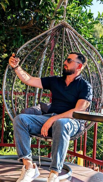 ,   Rezo, 37 ,   ,   