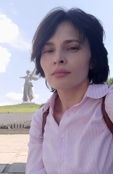  --,   , 39 ,  
