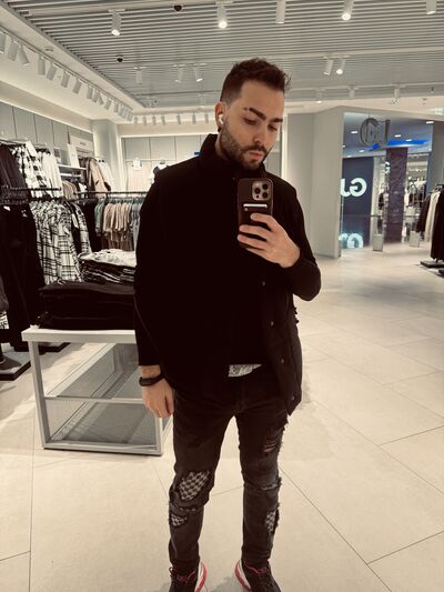  ,   Dan, 30 ,   ,   , c , 