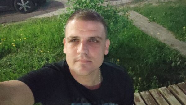  ,   Petr, 38 ,   ,   , c , 