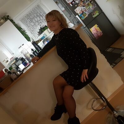  -,   , 52 ,  