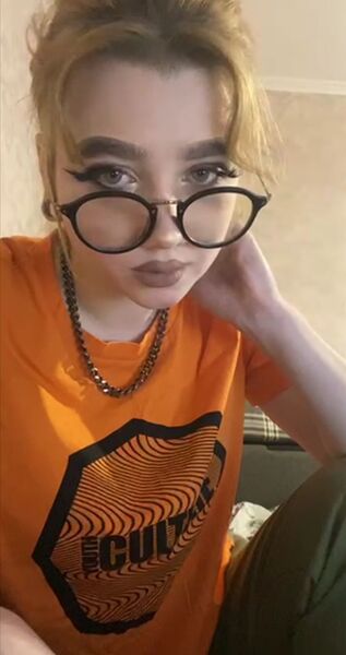  -,   Vika, 29 ,   ,   