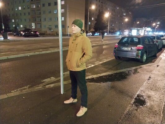  Praha,   Valiyev, 34 ,   ,   