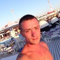  18697578  Andrew, 40 ,    