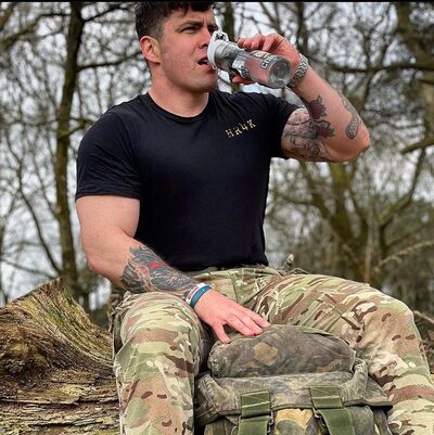  ,   Eric ben, 50 ,   ,   