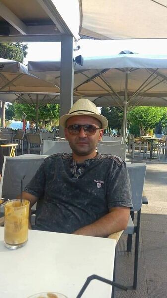  ,   Zviad, 41 ,   ,   , c 